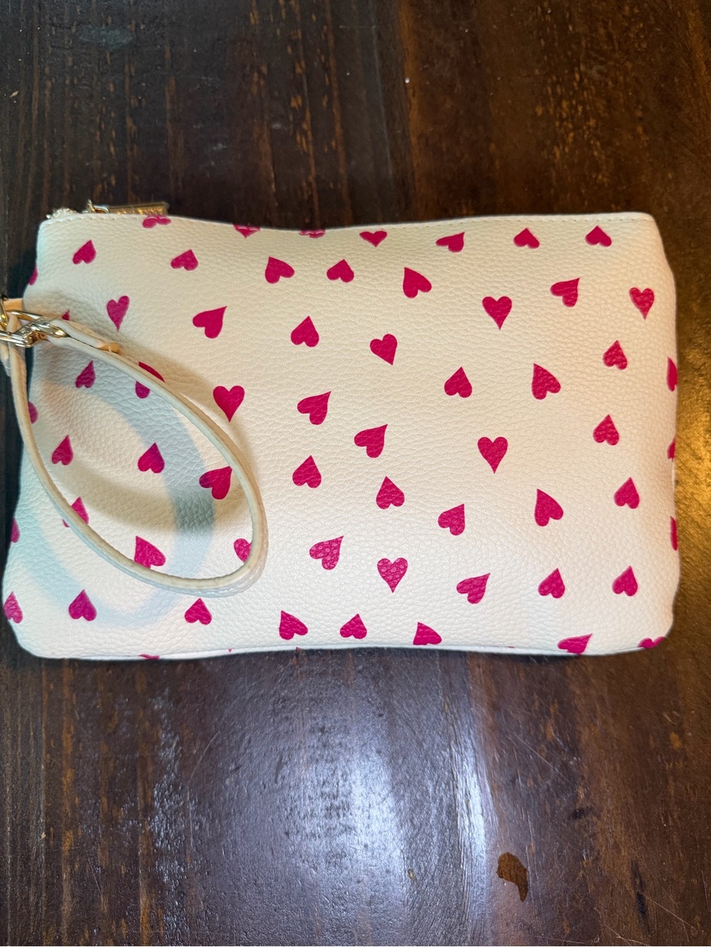 Anne Klein Heart Print Wristlet - White with Red Hearts NWOT